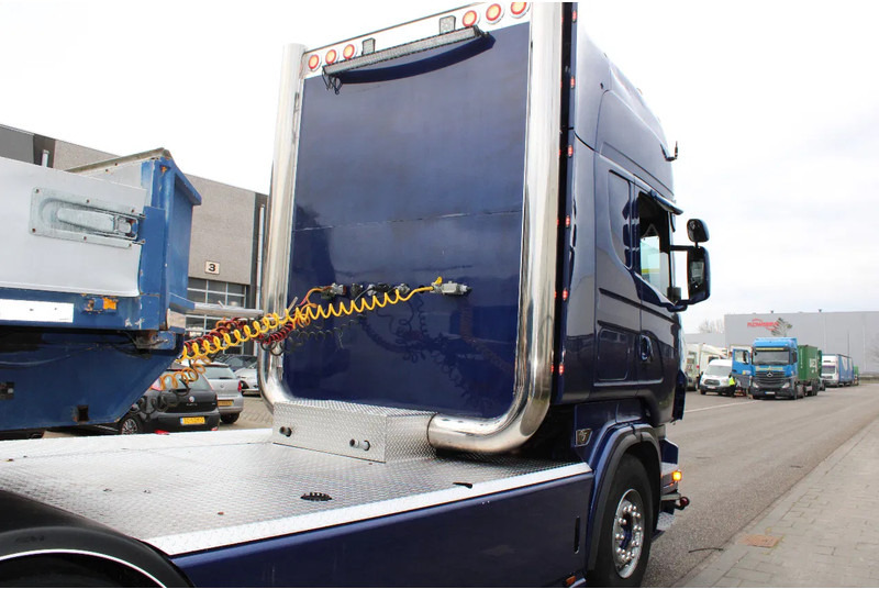 Scania R 580 V8 + 6X4+nootenboom 48-03 - Tractor unit: picture 4 Scania R 580 V8 + 6X4+nootenboom 48-03 - Tractor unit: picture 4
