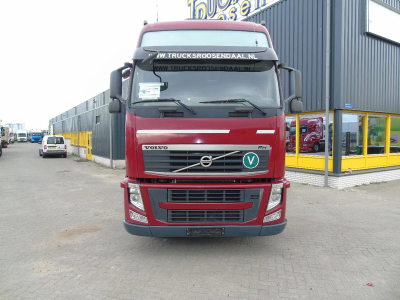 Volvo FH 460 + XL CAB + MANUAL + EURO 5 - Tractor unit: picture 5 Volvo FH 460 + XL CAB + MANUAL + EURO 5 - Tractor unit: picture 5