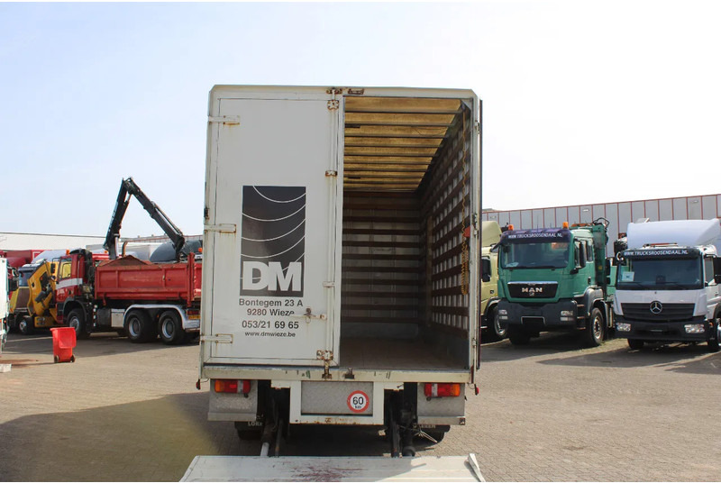 Volvo FL 6.250 +EURO 2 + MANUAL + LIFT - Box truck: picture 5 Volvo FL 6.250 +EURO 2 + MANUAL + LIFT - Box truck: picture 5