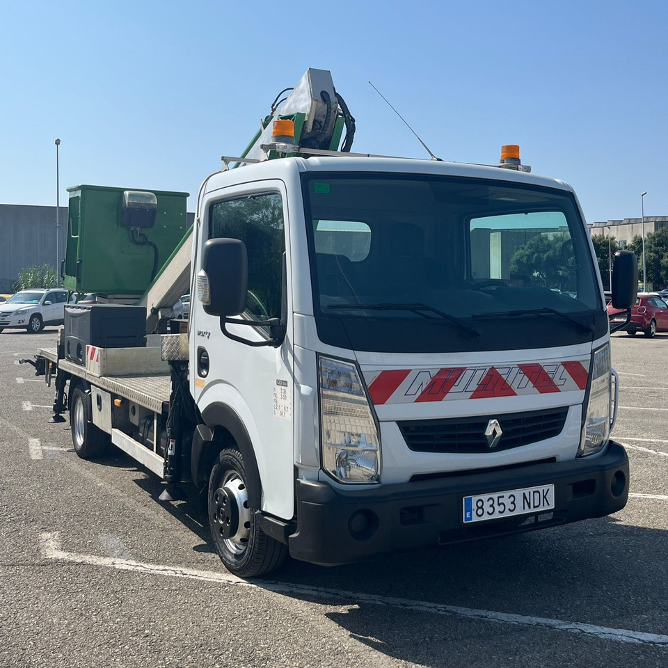 Truck Renault Maxity: picture 8