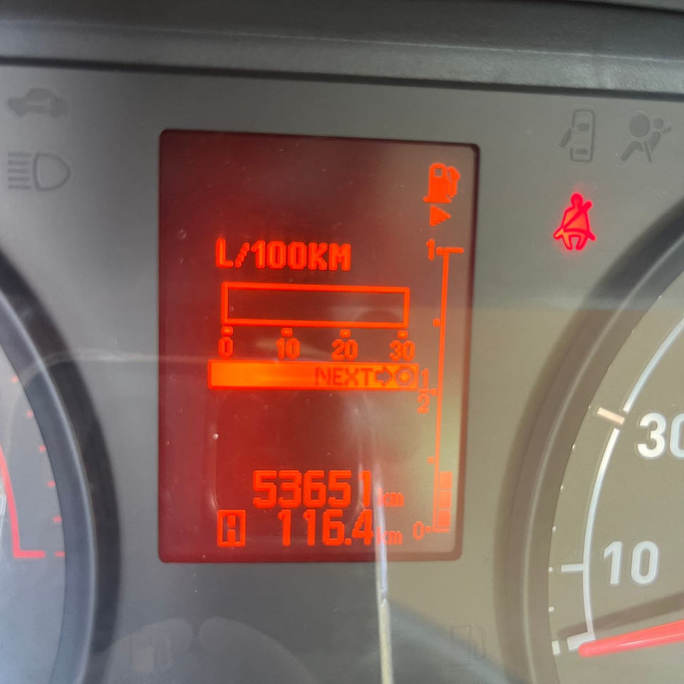 Truck Renault Maxity: picture 11