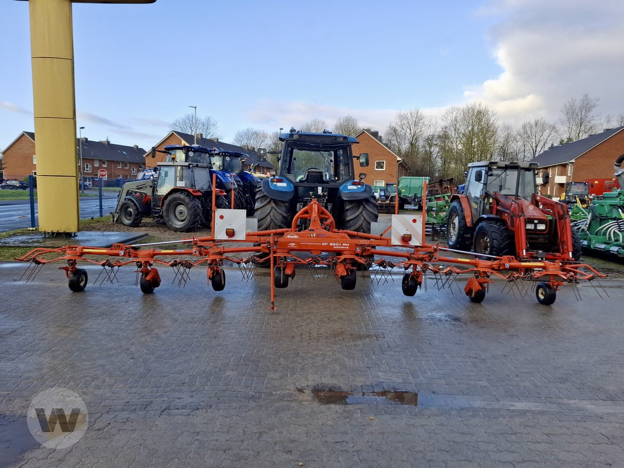Kuhn GF 8501 - Tedder/ Rake: picture 1 Kuhn GF 8501 - Tedder/ Rake: picture 1