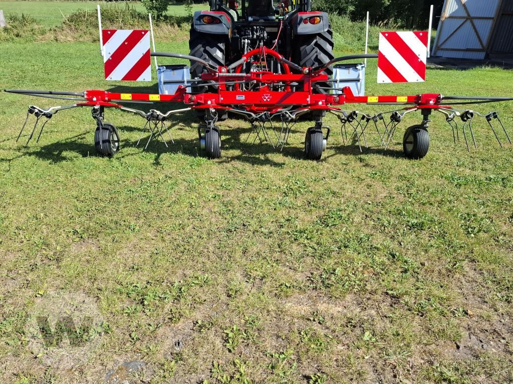 Massey Ferguson TD 524 DN - Tedder/ Rake: picture 2 Massey Ferguson TD 524 DN - Tedder/ Rake: picture 2