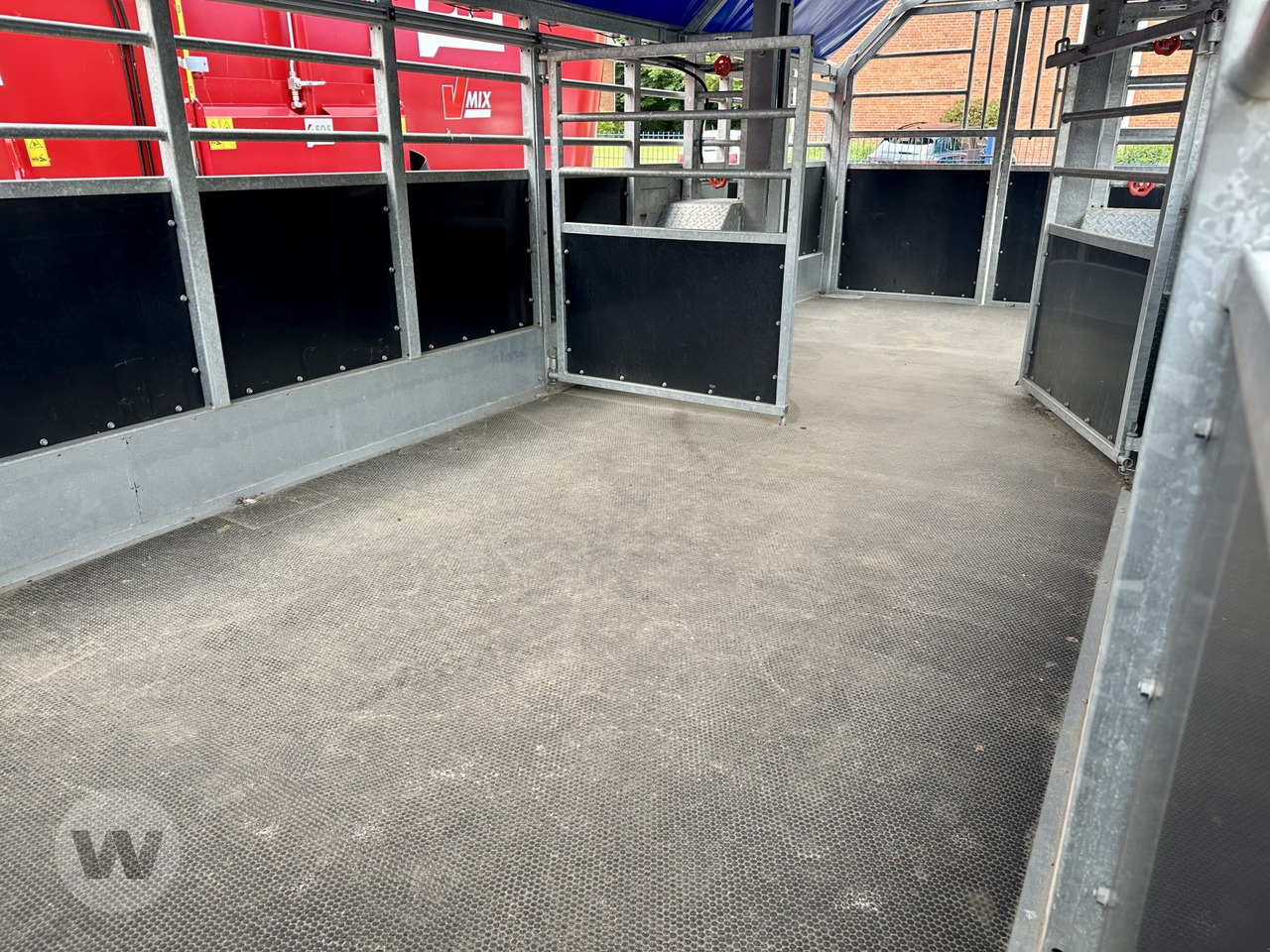 TRANSPORTW. 7M - Livestock trailer: picture 4 TRANSPORTW. 7M - Livestock trailer: picture 4