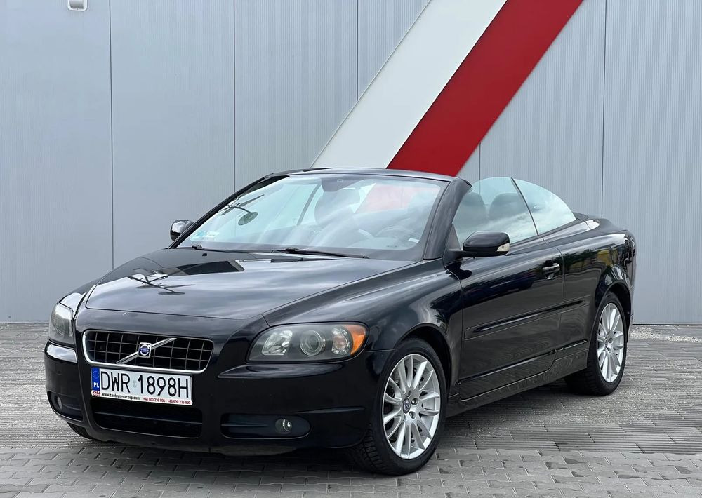Car Volvo C70 2.4 Momentum: picture 13