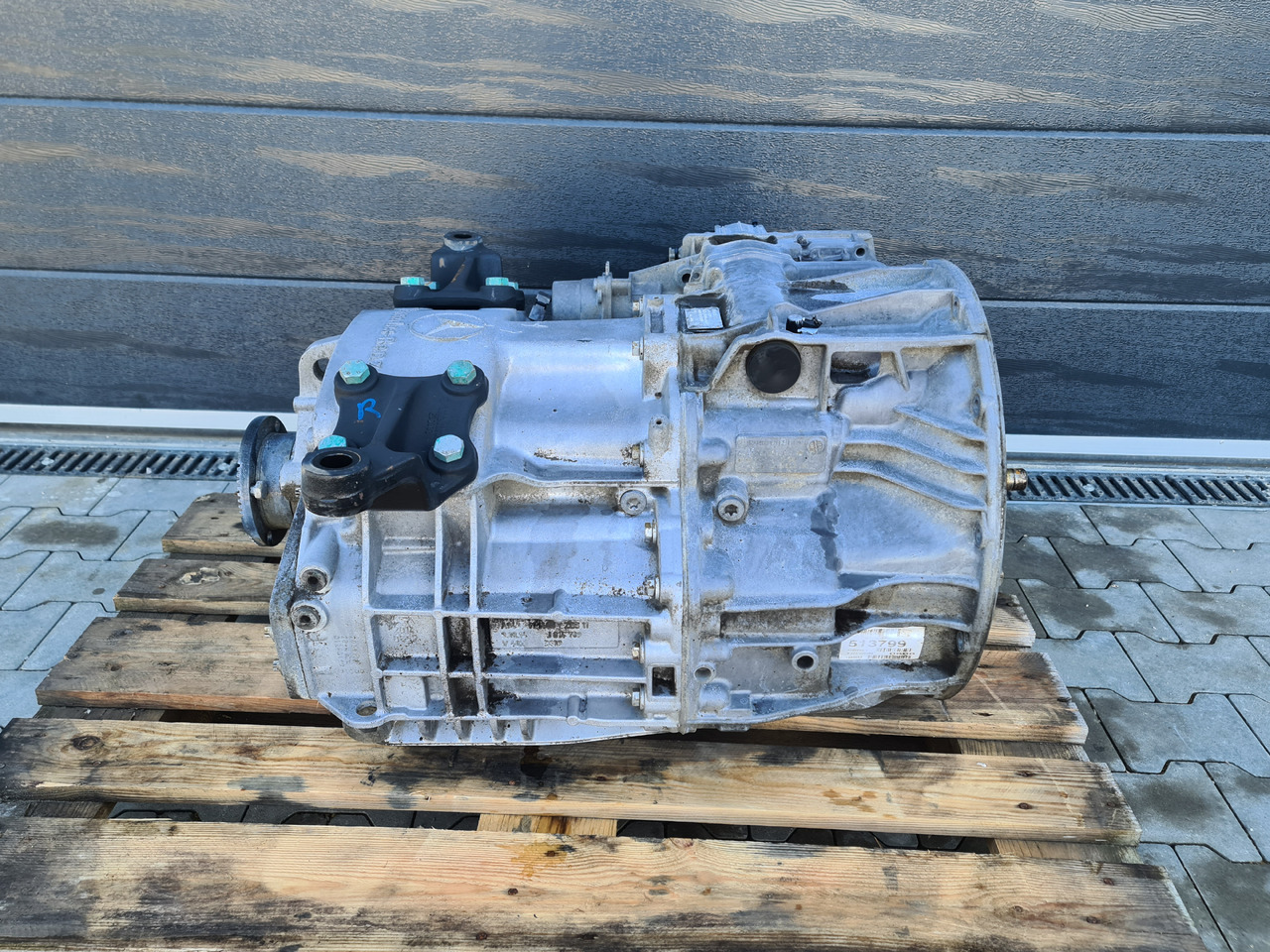 MERCEDES ATEGO ANTOS / COMPLETE GEARBOX / G140-8 / WORLDWIDE DELIVERY - Gearbox: picture 4 MERCEDES ATEGO ANTOS / COMPLETE GEARBOX / G140-8 / WORLDWIDE DELIVERY - Gearbox: picture 4