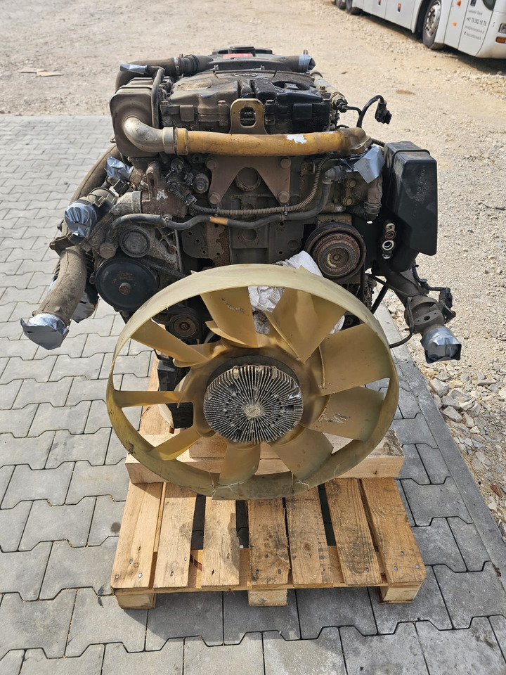 MERCEDES ENGINE / OM934LA / EURO 6 / WORLDWIDE DELIVERY - Engine: picture 3 MERCEDES ENGINE / OM934LA / EURO 6 / WORLDWIDE DELIVERY - Engine: picture 3