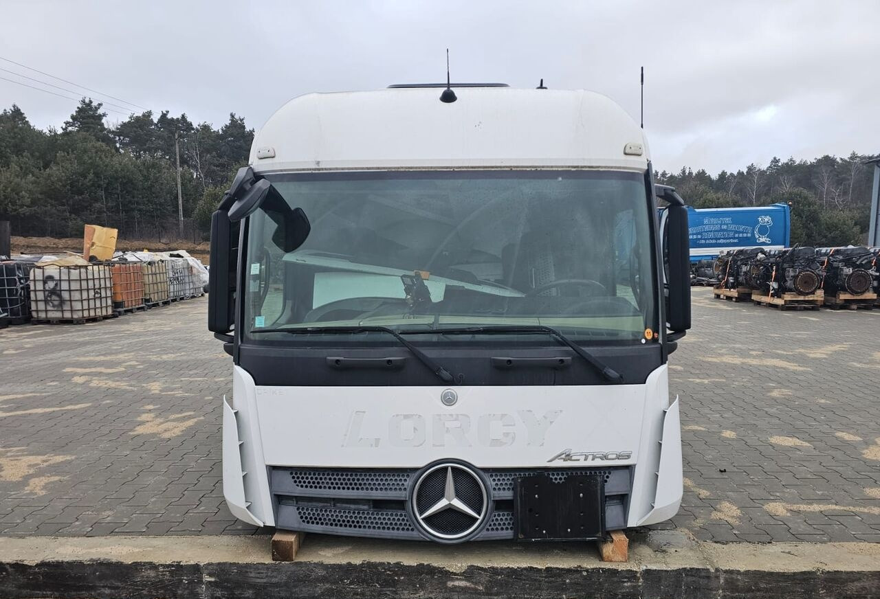 Mercedes-Benz ACTROS MP4 StreamSpace 1843 Mercedes-Benz ACTROS MP4 truck - Cab for Truck: picture 1 Mercedes-Benz ACTROS MP4 StreamSpace 1843 Mercedes-Benz ACTROS MP4 truck - Cab for Truck: picture 1