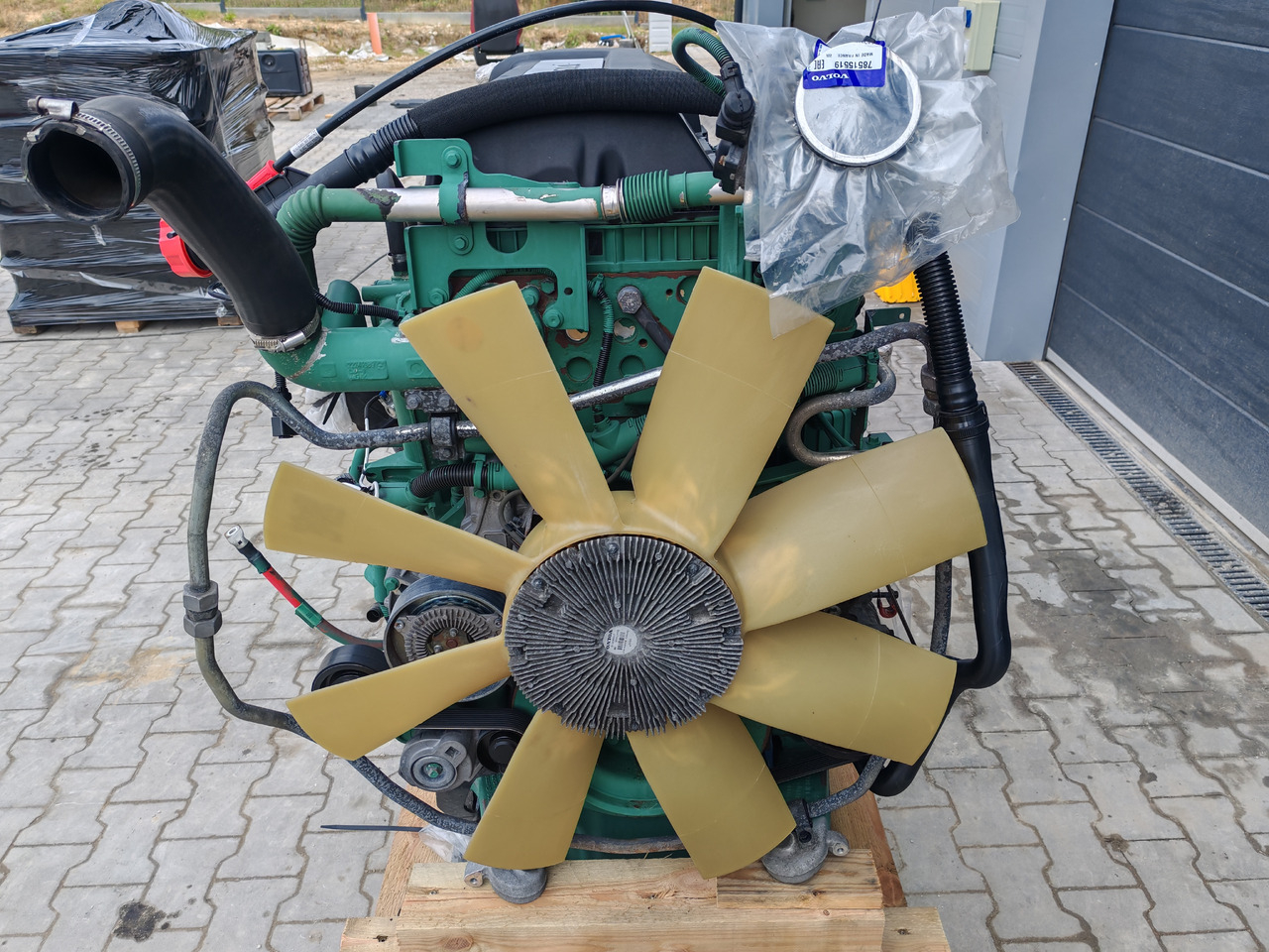 VOLVO FH4 EURO 6 / D13K460 EUVI / COMPLETE ENGINE - Engine: picture 5 VOLVO FH4 EURO 6 / D13K460 EUVI / COMPLETE ENGINE - Engine: picture 5