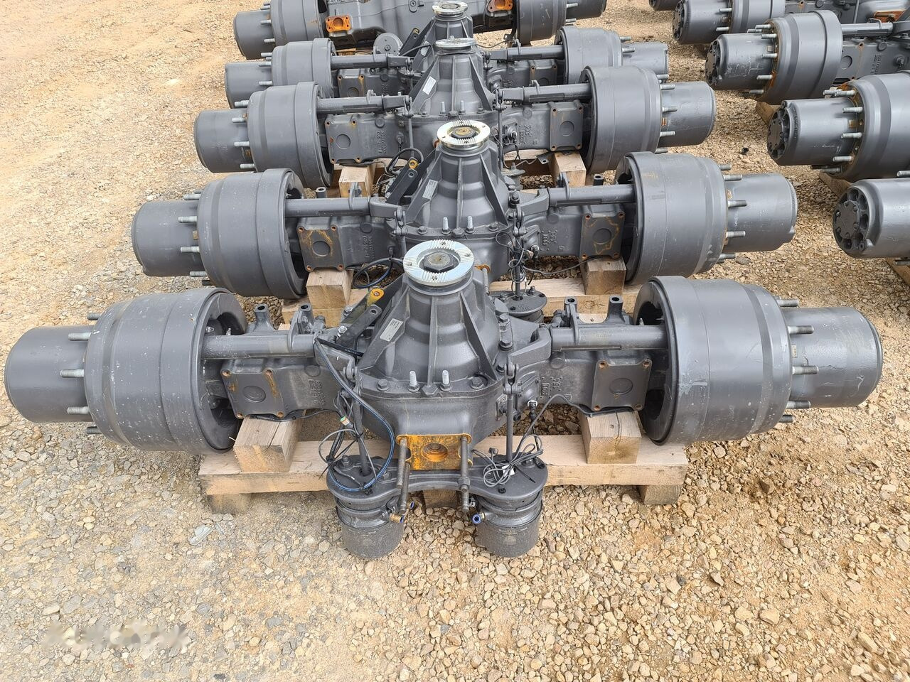 Volvo FH FMX RTH2610B DS70H 1.19 1.56 - Rear axle for Truck: picture 1 Volvo FH FMX RTH2610B DS70H 1.19 1.56 - Rear axle for Truck: picture 1