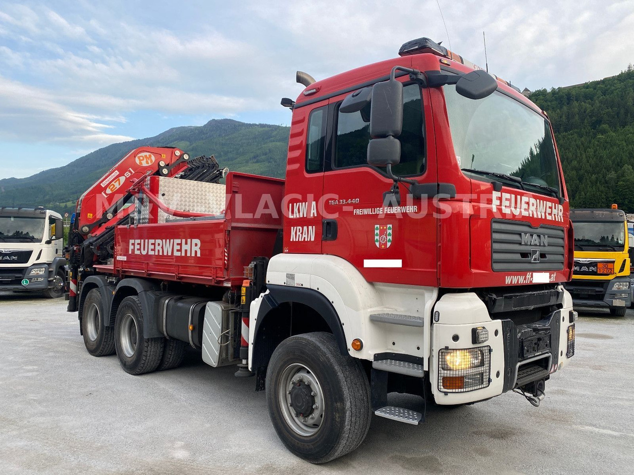 MAN 33.440 6x6 KRAN PM27 und Frontseilwinde 60lm - Dropside/ Flatbed truck, Crane truck: picture 2 MAN 33.440 6x6 KRAN PM27 und Frontseilwinde 60lm - Dropside/ Flatbed truck, Crane truck: picture 2