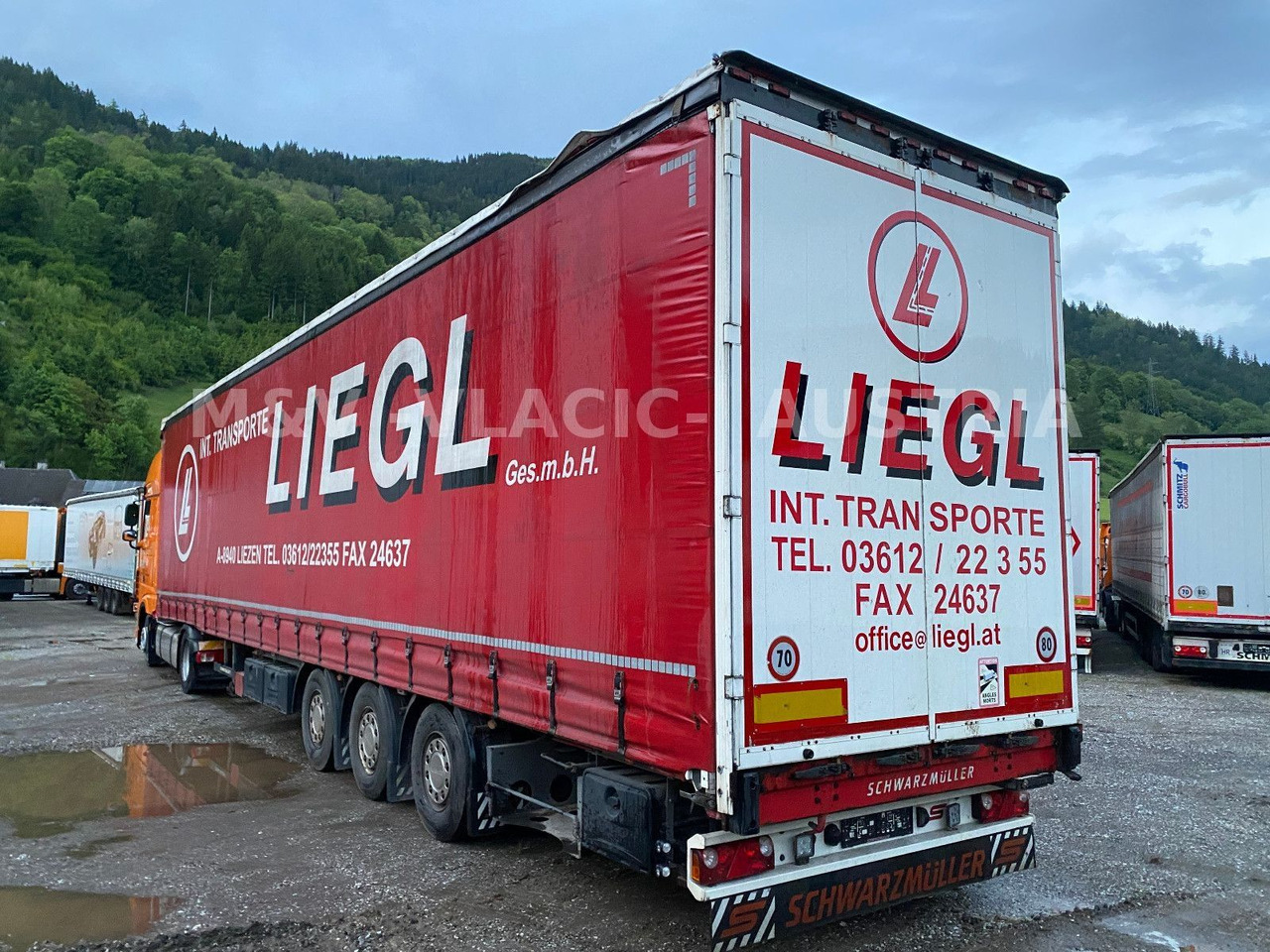 Schwarzmüller Mega - Curtainsider semi-trailer: picture 2 Schwarzmüller Mega - Curtainsider semi-trailer: picture 2