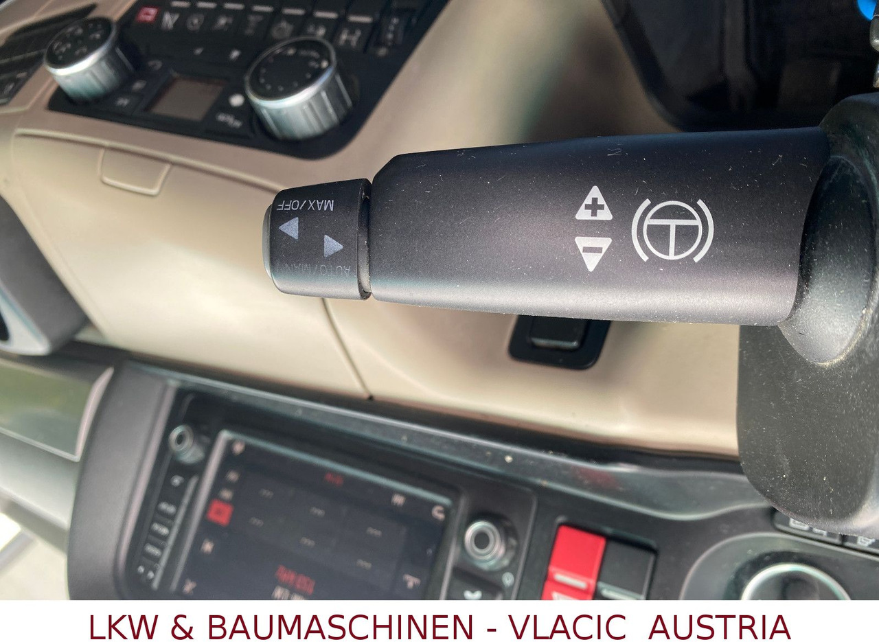 MAN TGX 18.500 - Tractor unit: picture 3 MAN TGX 18.500 - Tractor unit: picture 3