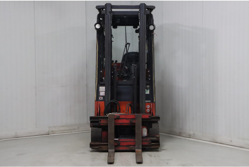 Carer Z25HD - Electric forklift: picture 2 Carer Z25HD - Electric forklift: picture 2