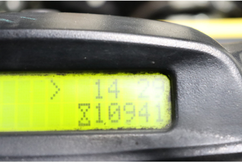 LPG forklift Hyster S3.0FT: picture 9