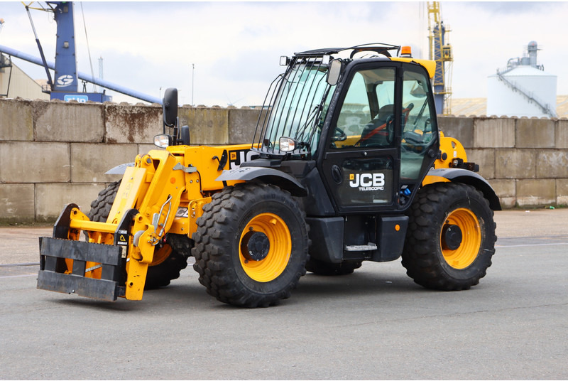 JCB 541-70 - Telescopic handler: picture 4 JCB 541-70 - Telescopic handler: picture 4