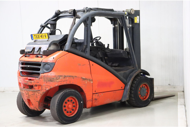 LPG forklift Linde H45T: picture 6