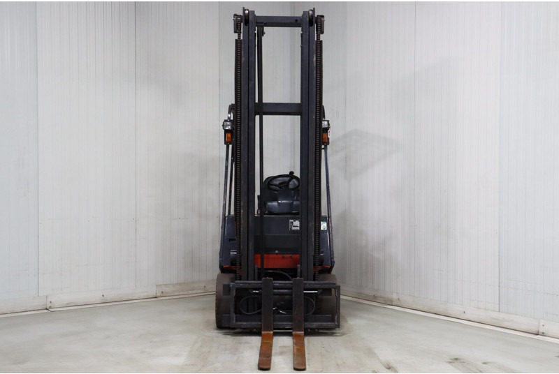 Nissan Q02L25CU - Electric forklift: picture 2 Nissan Q02L25CU - Electric forklift: picture 2