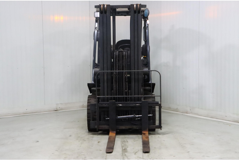 Nissan U1D2A20LQ - LPG forklift: picture 2 Nissan U1D2A20LQ - LPG forklift: picture 2