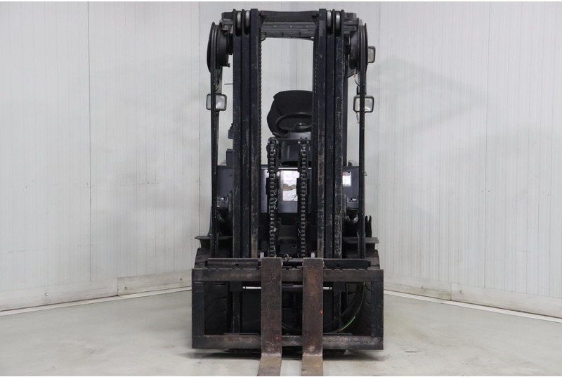 TCM FB30-7 - Electric forklift: picture 4 TCM FB30-7 - Electric forklift: picture 4