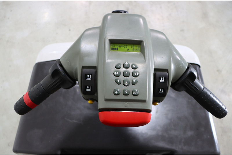 UniCarriers PPL200SN - Order picker: picture 2 UniCarriers PPL200SN - Order picker: picture 2