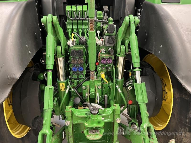 John Deere 6250R - Farm tractor: picture 4 John Deere 6250R - Farm tractor: picture 4