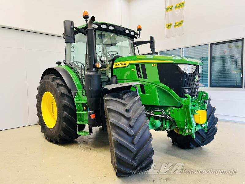 John Deere 6R 175 - Farm tractor: picture 3 John Deere 6R 175 - Farm tractor: picture 3
