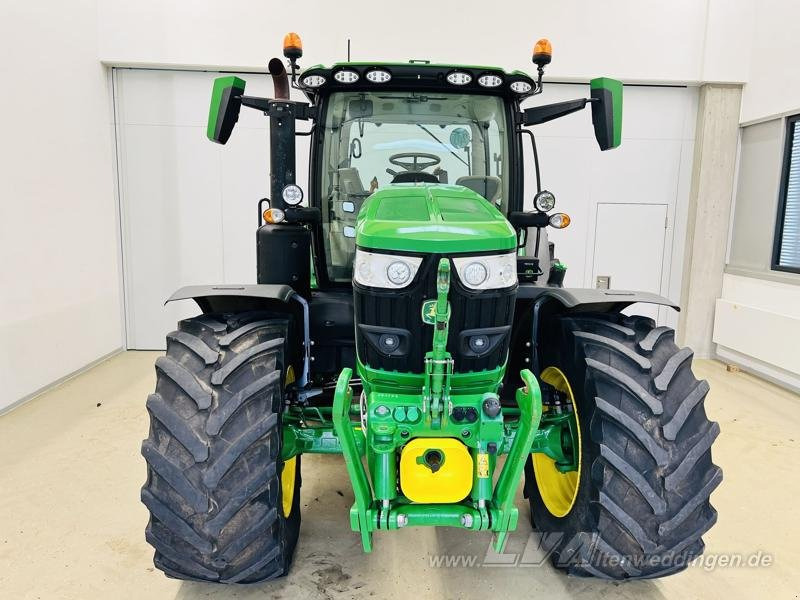 John Deere 6R 185 - Farm tractor: picture 5 John Deere 6R 185 - Farm tractor: picture 5