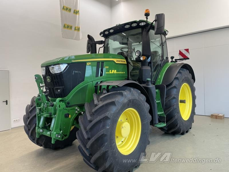 John Deere 6R 230 - Farm tractor: picture 5 John Deere 6R 230 - Farm tractor: picture 5