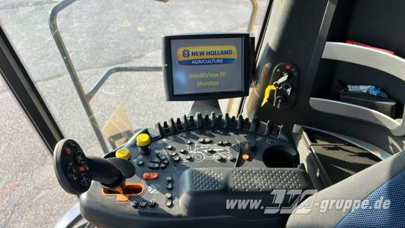 Combine harvester New Holland CR9.90: picture 7 Combine harvester New Holland CR9.90: picture 7