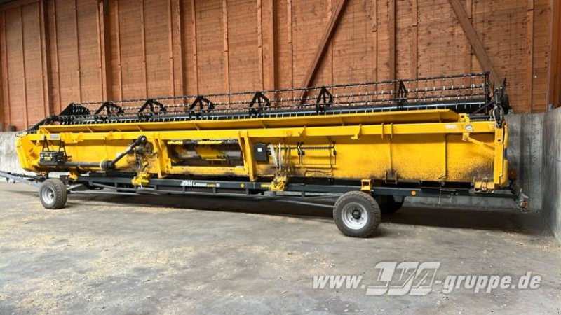 Combine harvester New Holland CR9.90: picture 9 Combine harvester New Holland CR9.90: picture 9