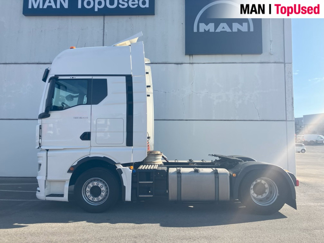 Tractor unit MAN TGX 18.470 4x2 BL SA: picture 8