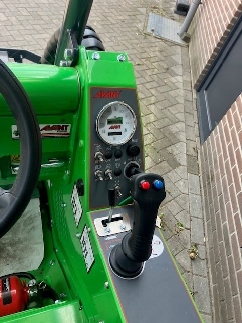 AVANT 423 TDL miniloader - Compact loader: picture 4 AVANT 423 TDL miniloader - Compact loader: picture 4