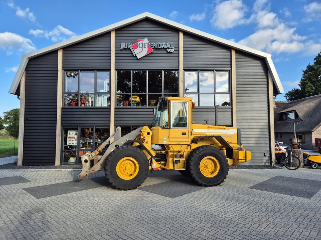 VOLVO L70C - Wheel loader: picture 1 VOLVO L70C - Wheel loader: picture 1