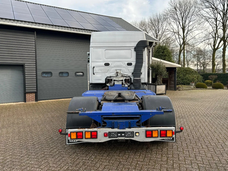 Volvo F 16.505 hp | 4x2 | AIR SUSPENSION | 1992 | GLOBETROTTER | - Tractor unit: picture 5 Volvo F 16.505 hp | 4x2 | AIR SUSPENSION | 1992 | GLOBETROTTER | - Tractor unit: picture 5