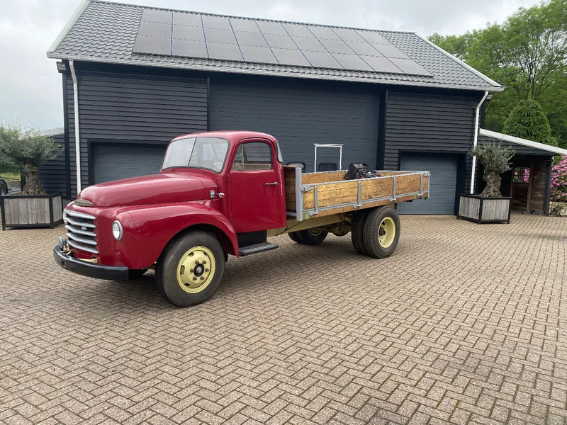 Volvo | L370 | 1953 | PERFECT CONDITION !!! | 6 CILINDER BENZINE ENGINE | - Dropside/ Flatbed truck: picture 2 Volvo | L370 | 1953 | PERFECT CONDITION !!! | 6 CILINDER BENZINE ENGINE | - Dropside/ Flatbed truck: picture 2