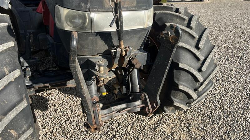 Case IH PUMA 185 CVX Med frontlift RED Model - Farm tractor: picture 4 Case IH PUMA 185 CVX Med frontlift RED Model - Farm tractor: picture 4