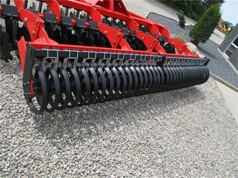 Dexwal Mamut 4 m med v-rings pakker og 560 mm tallerkner - Disc harrow: picture 2 Dexwal Mamut 4 m med v-rings pakker og 560 mm tallerkner - Disc harrow: picture 2
