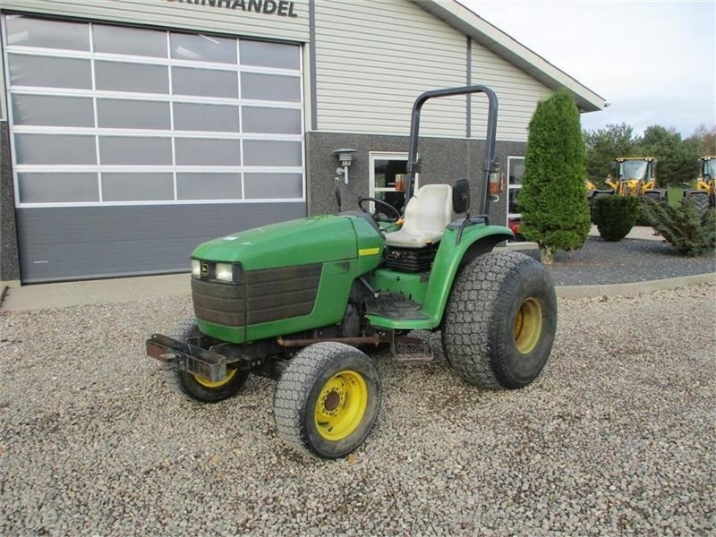 John Deere 4600 Med Græshjul - Farm tractor: picture 2 John Deere 4600 Med Græshjul - Farm tractor: picture 2