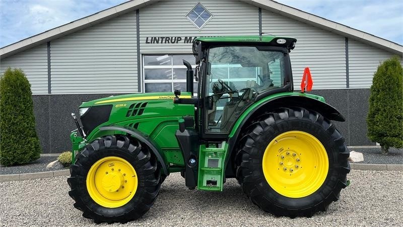 John Deere 6135R Krybegear, frontlift, TLS Affjedret foraksel - Farm tractor: picture 1 John Deere 6135R Krybegear, frontlift, TLS Affjedret foraksel - Farm tractor: picture 1