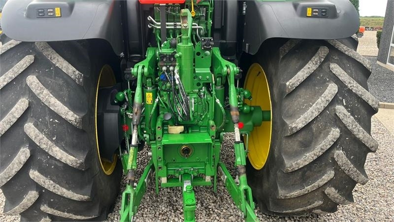 John Deere 6195R Premium Edition med frontlift - Farm tractor: picture 5 John Deere 6195R Premium Edition med frontlift - Farm tractor: picture 5