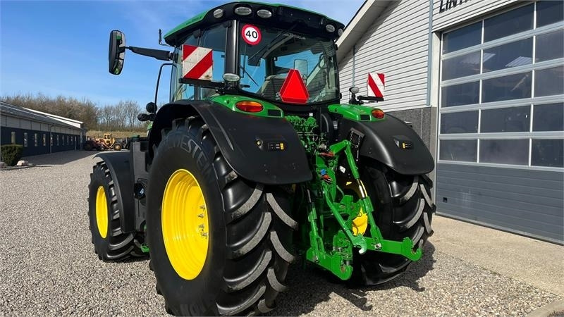 Farm tractor John Deere 6195R Ultimate Edition, CommandPro: picture 11