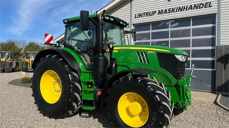 Farm tractor John Deere 6195R Ultimate Edition, CommandPro: picture 17