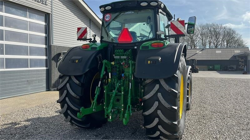 Farm tractor John Deere 6195R Ultimate Edition, CommandPro: picture 16