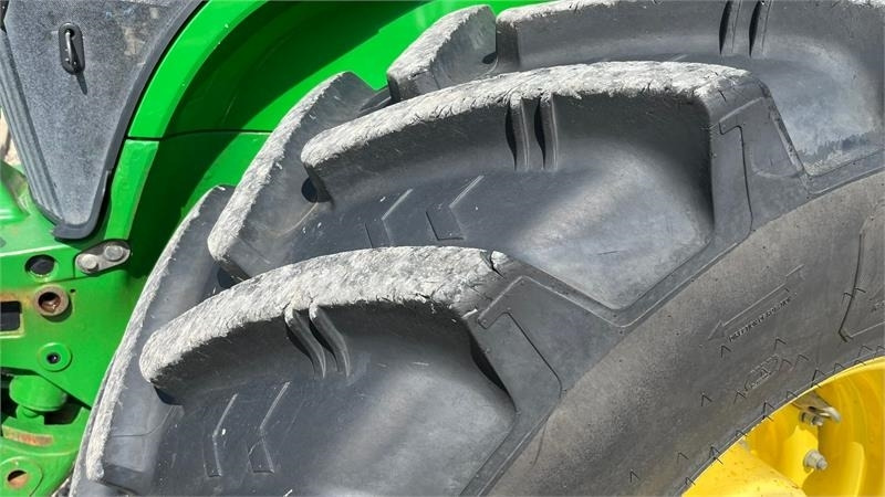 John Deere 7280R Næsten nye dæk, Autopower og frontlift samt  - Farm tractor: picture 4 John Deere 7280R Næsten nye dæk, Autopower og frontlift samt  - Farm tractor: picture 4