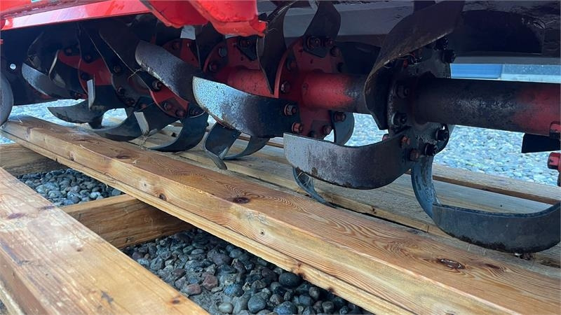 Kuhn EL 62 / 210 Med dybdehjul - Cultivator: picture 4 Kuhn EL 62 / 210 Med dybdehjul - Cultivator: picture 4