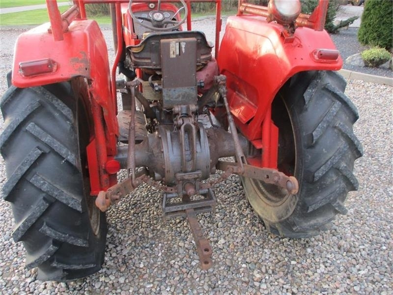 Massey Ferguson 165 - Farm tractor: picture 4 Massey Ferguson 165 - Farm tractor: picture 4