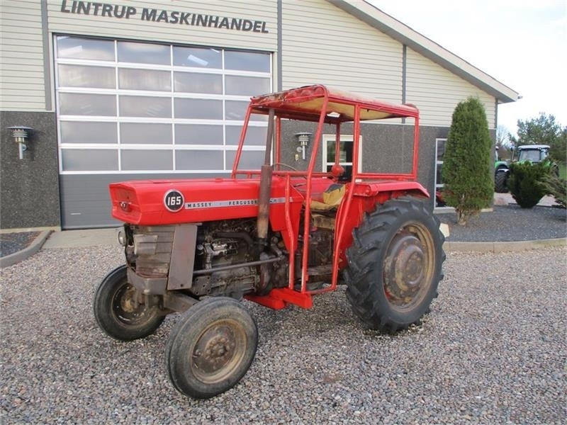 Massey Ferguson 165 - Farm tractor: picture 2 Massey Ferguson 165 - Farm tractor: picture 2