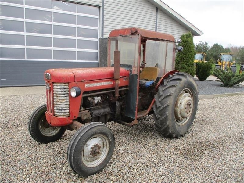 Massey Ferguson 65 Diesel traktor - Farm tractor: picture 2 Massey Ferguson 65 Diesel traktor - Farm tractor: picture 2