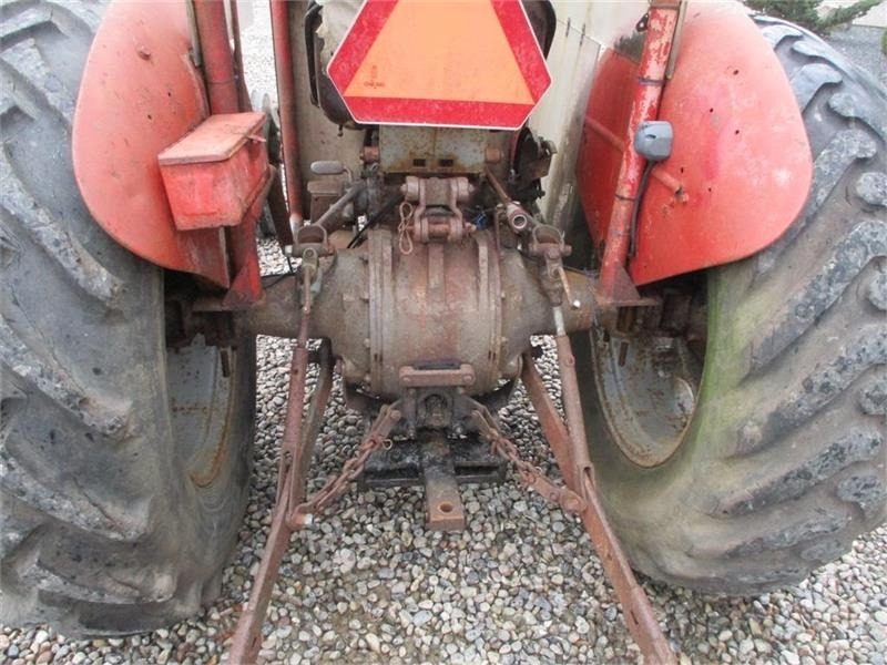 Massey Ferguson 65 Diesel traktor - Farm tractor: picture 4 Massey Ferguson 65 Diesel traktor - Farm tractor: picture 4
